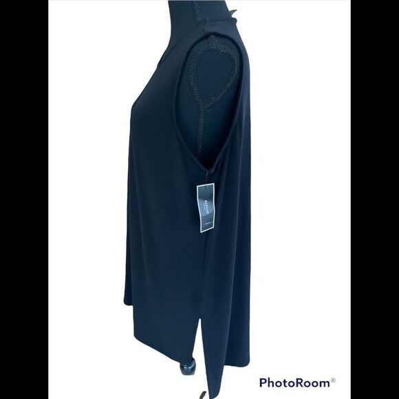New with tags Alfani Easy Pieces Deep Black tank top, size 0X - Picture 3 of 7